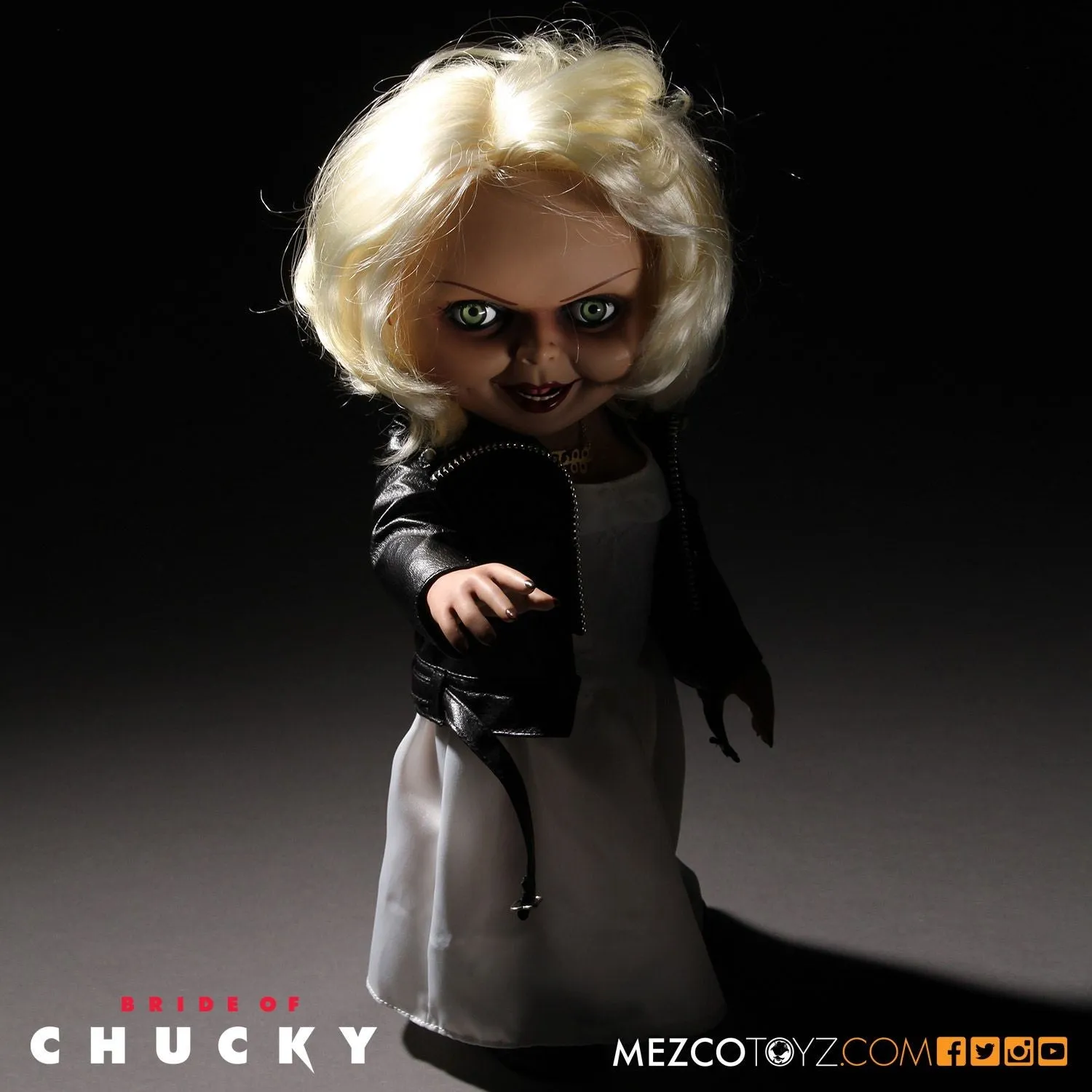 Bride of Chucky Tiffany Mega Talking Figure