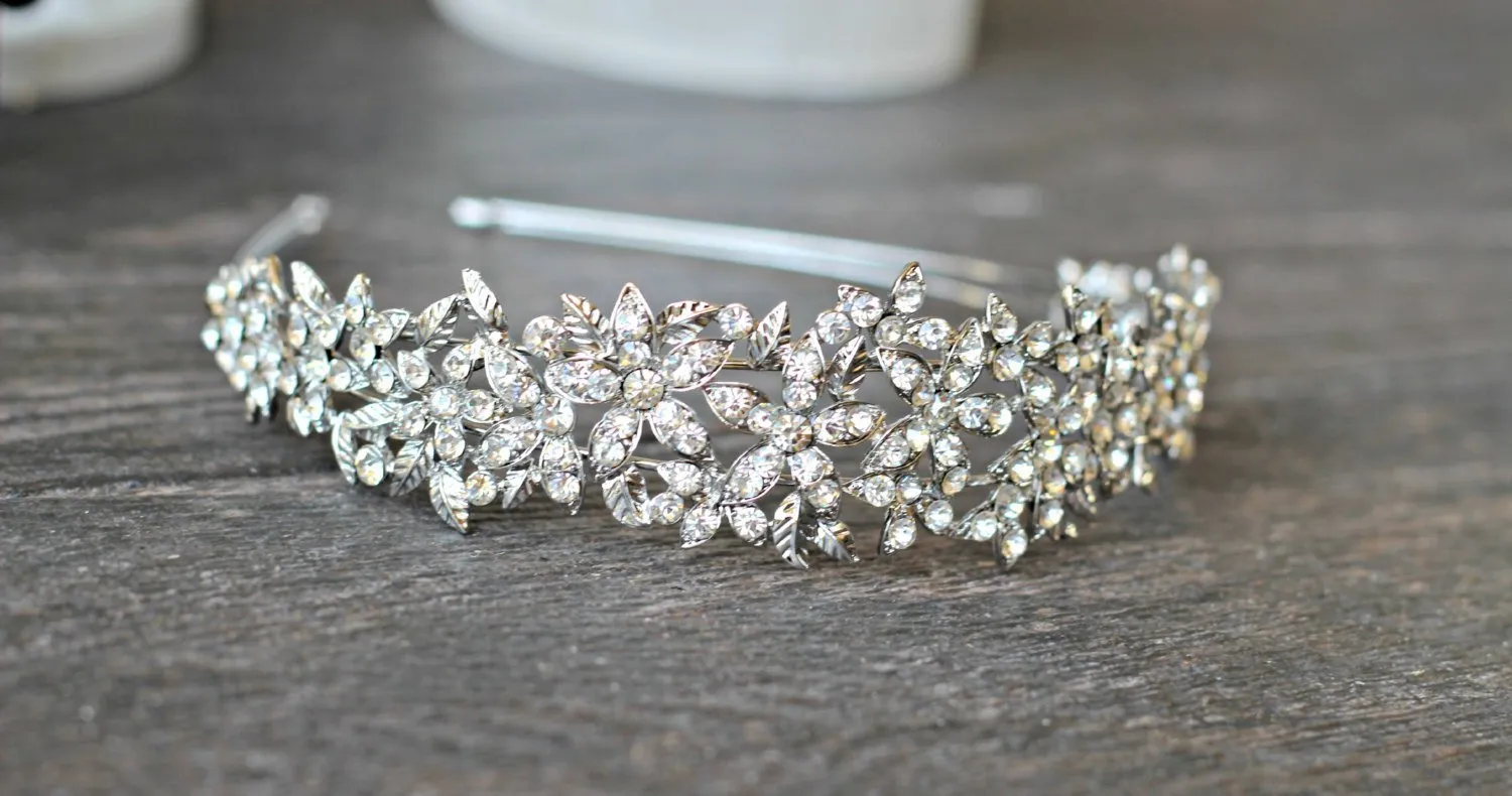 LINA Gold Crystal Headband