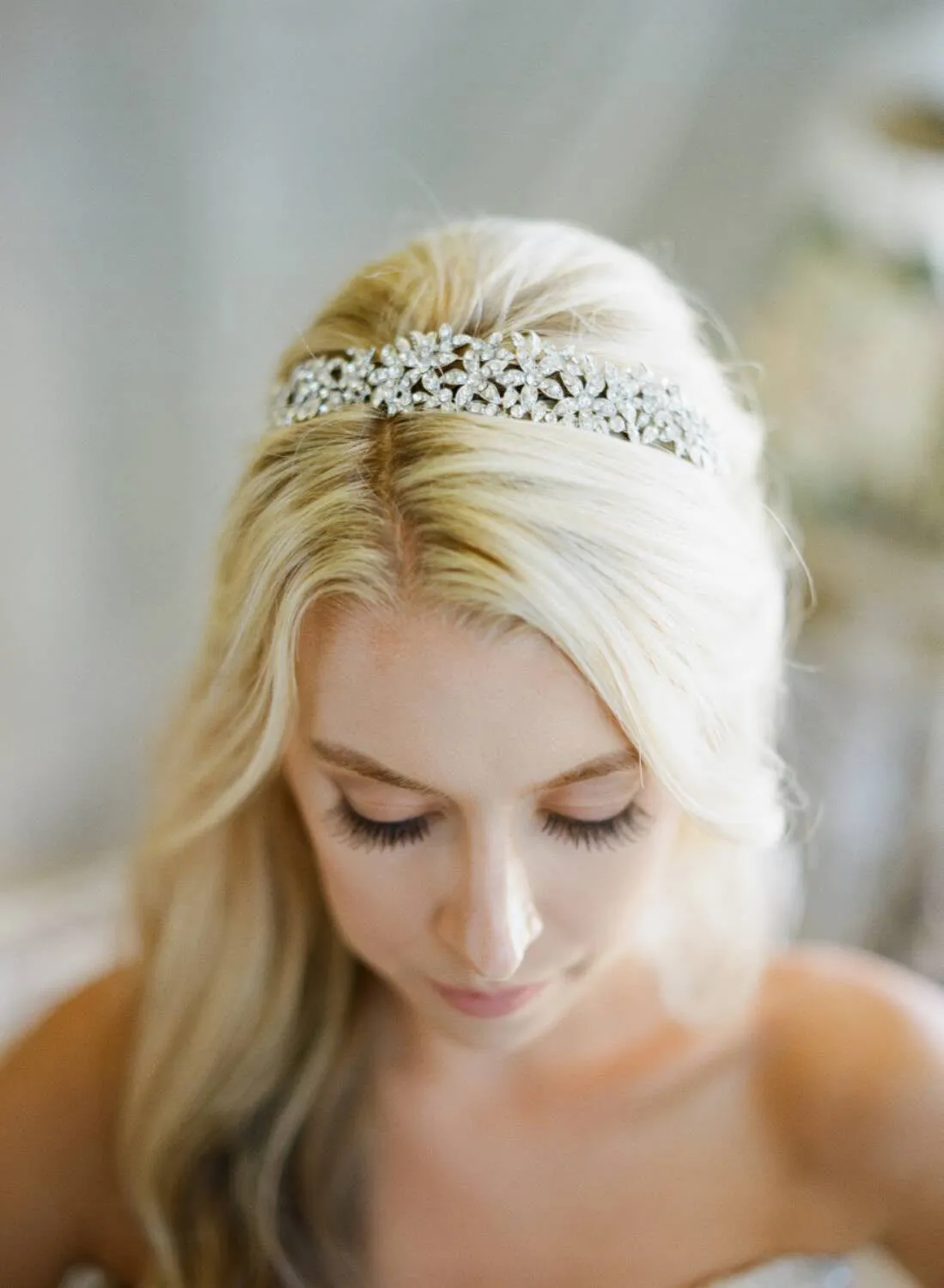 LINA Gold Crystal Headband