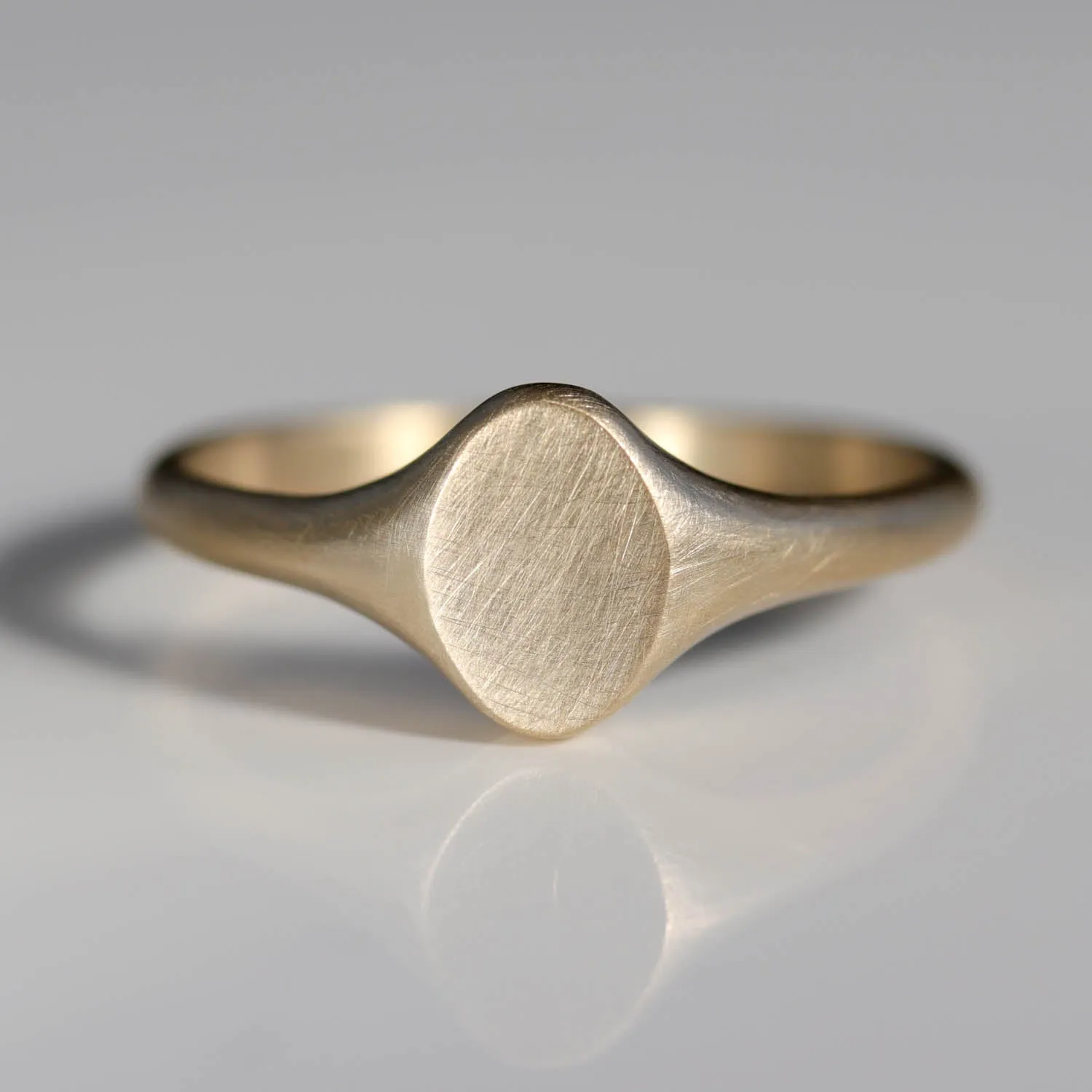 Oval Signet Ring •